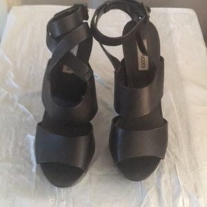 Steve Madden Leather Stacked Heel